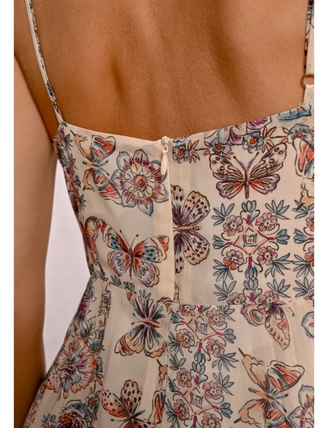 Vestido largo plisado con estampado