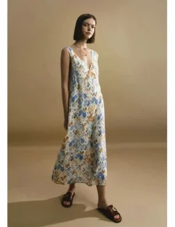 Vestido largo sin manga con estampado