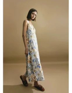 Vestido largo sin manga con estampado