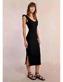 Vestido largo sin manga con volantes