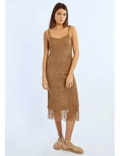 Vestido midi de tirantes crochet