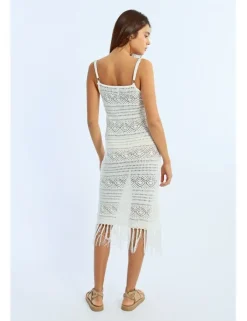 Vestido midi de tirantes crochet