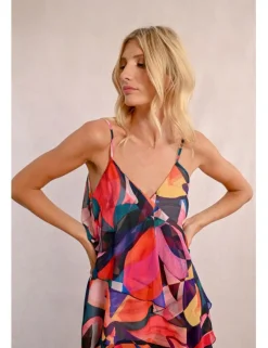 Vestido midi de tirantes con estampado y volantes
